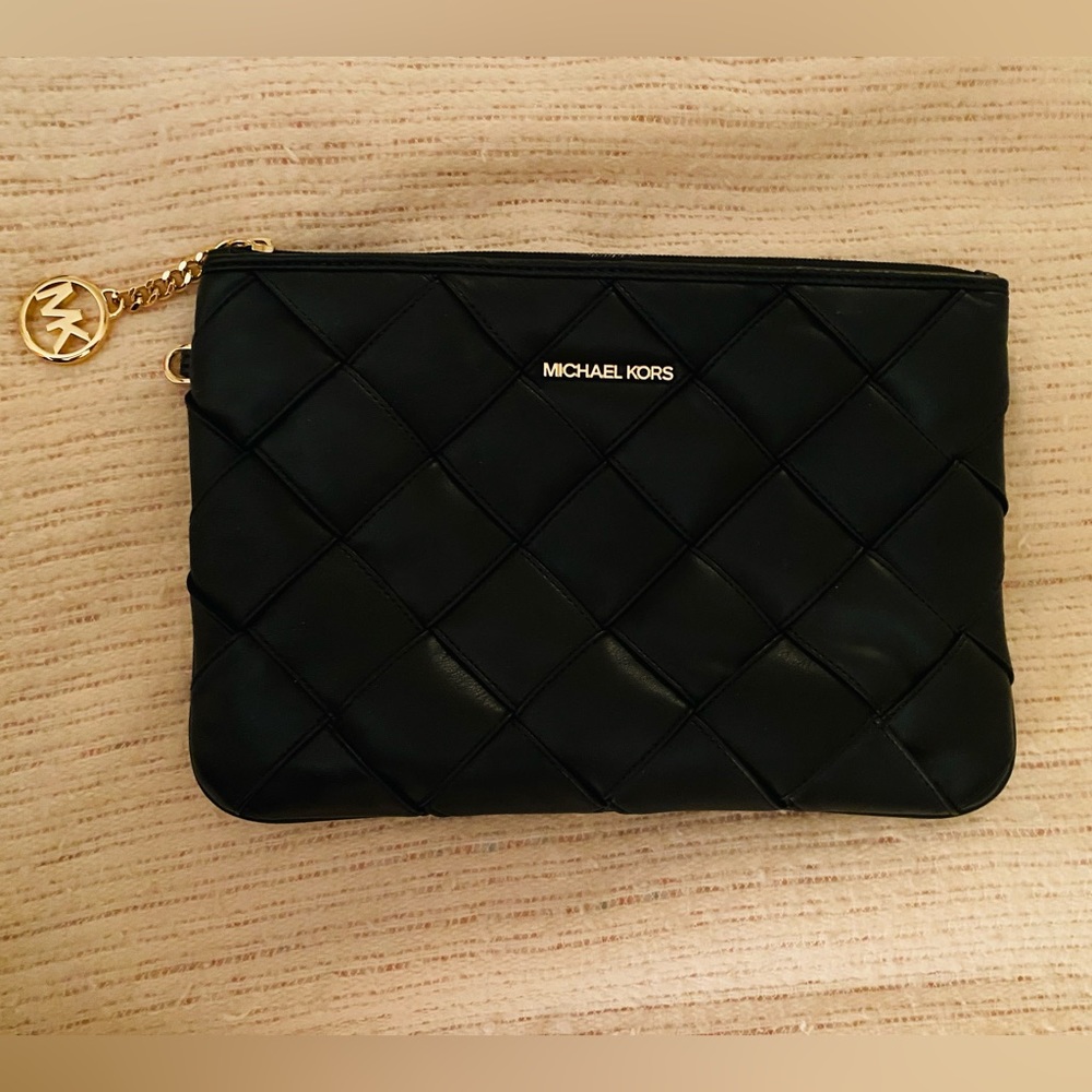 Michael Kors black quilted large wristlet